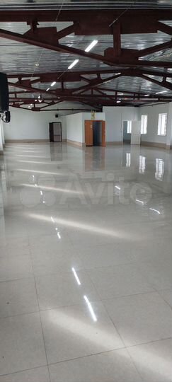 Сдам помещение, 380 м², на 2-м этаже