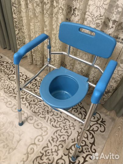 Стул-унитаз для инвалида