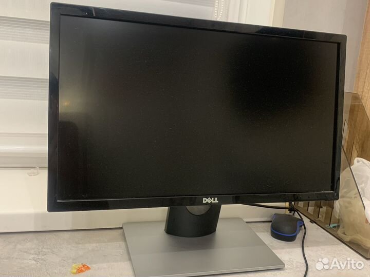 Монитор Dell