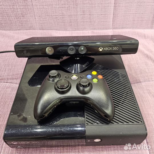 Xbox 360 E + игры