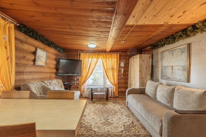 Дом 50 м² на участке 2 га