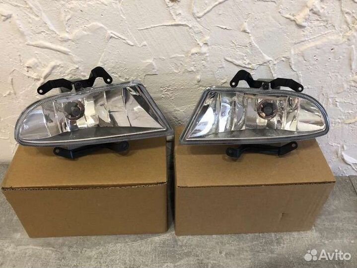 Противотуманная фара Хендай Акцент