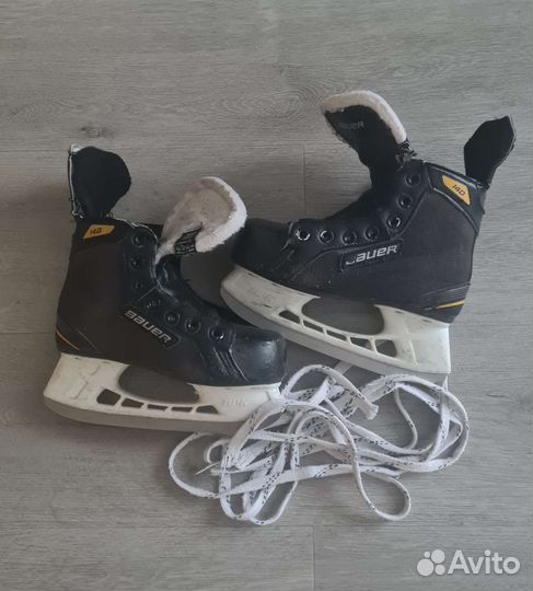 Хоккейные коньки Bauer