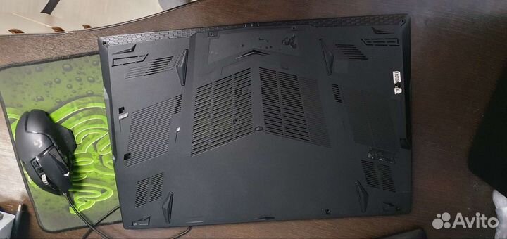 Нижняя часть (поддон) msi gl73