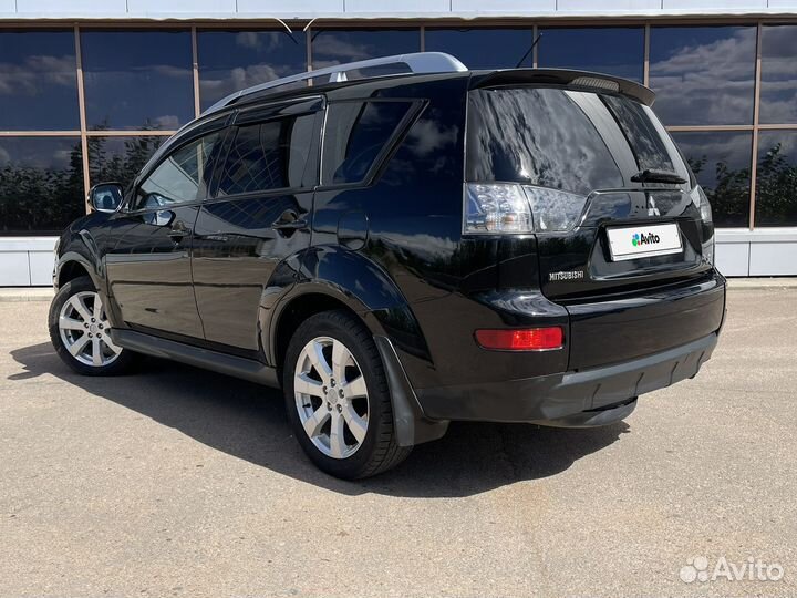 Mitsubishi Outlander 2.0 CVT, 2010, 178 000 км