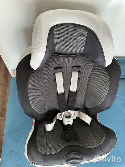 Автокресло carmate swing moon