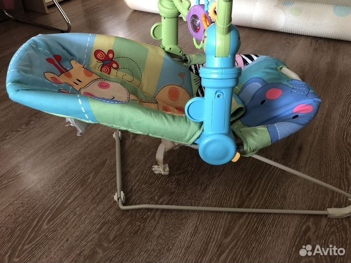 Детское кресло шезлонг Fisher-Price