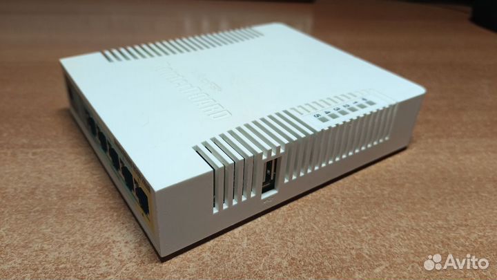 Mikrotik RouterBoard 951Ui 2HnD