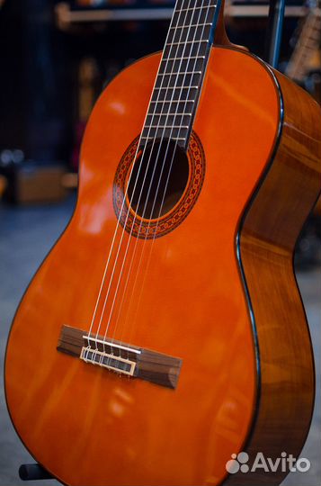 Yamaha C80 классическая гитара
