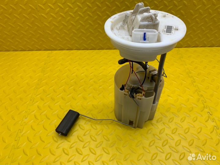 Бензонасос в сборе Ford Kuga легковой универсал