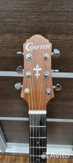 Акустическая гитара