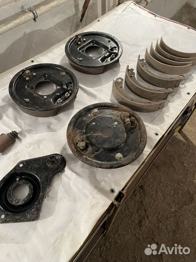 Тормозной щит в сборе на газ 21 Волга