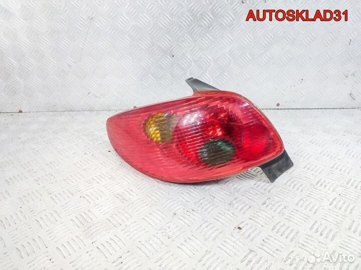 Фонарь задний левый Peugeot 206 6350S0 Хетчбэк