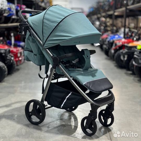 Прогулочная всесезонная коляска Sweet V88 Bravo
