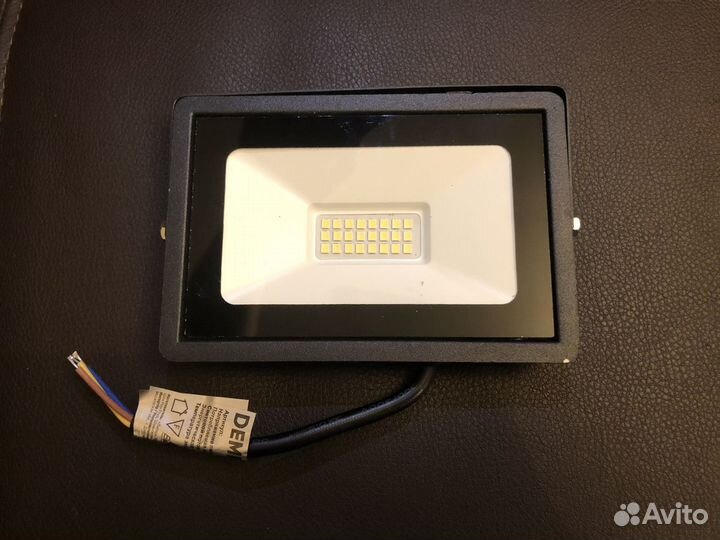 Светодиодный прожектор