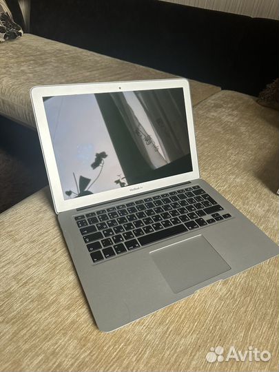Apple MacBook Air 13 8gb 128 2017