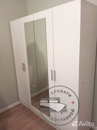 Шкаф распашной
