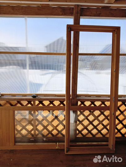 Дверь входная деревянная со стеклопакетом б/у