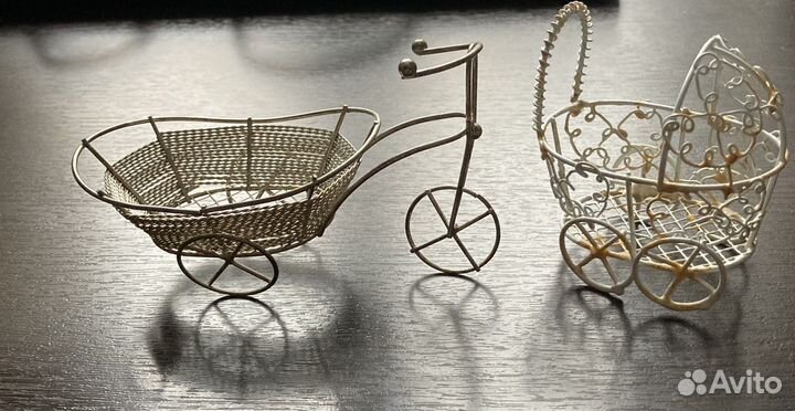 Колясочка игрушечная