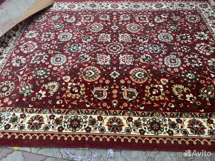 Ковер (240см) х (330см)