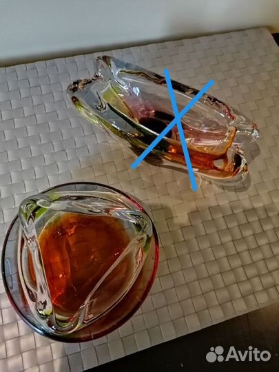 Пепельница из чешского цветного стекла б/у