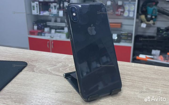 iPhone X, 64 ГБ