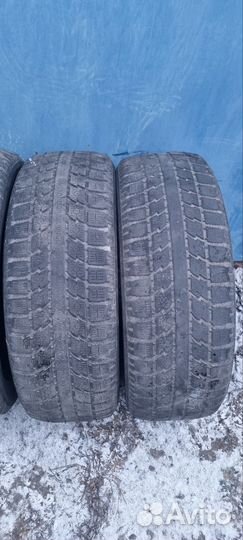 Toyo Observe GSi-5 225/55 R19