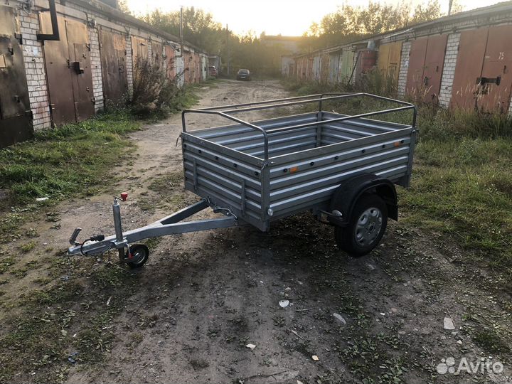 Прицеп легковой