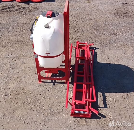 Опрыскиватель Lisicki P035, 2023