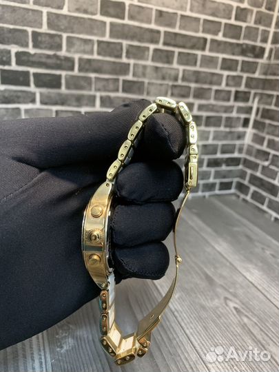 Часы женские dkny