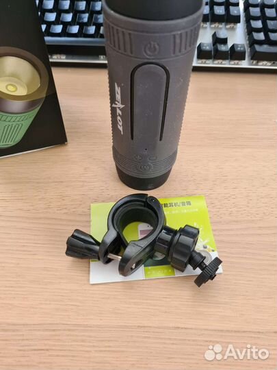 Bluetooth колонка (спортивная)