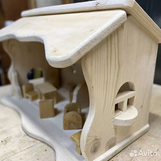 Кукольный домик