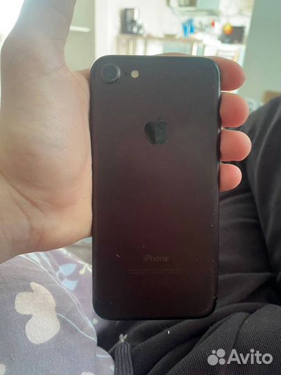 iPhone 7, 32 ГБ