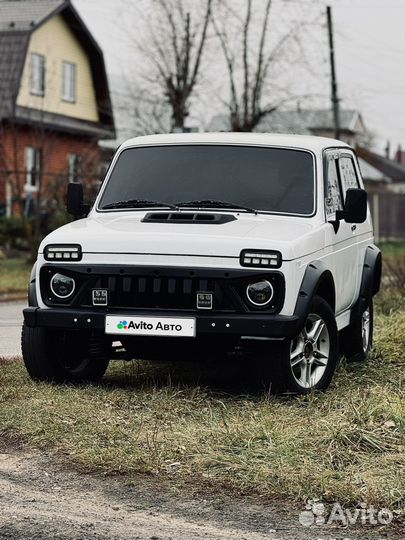LADA 4x4 (Нива) 1.7 МТ, 1997, 10 000 км