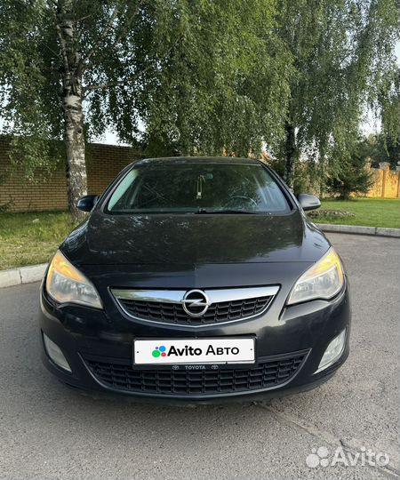 Opel Astra 1.4 AT, 2011, 155 000 км