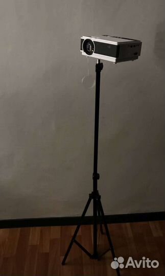 Штатив 2,1 м новые