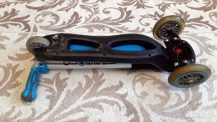 Самокат детский трехколесный складной Globber