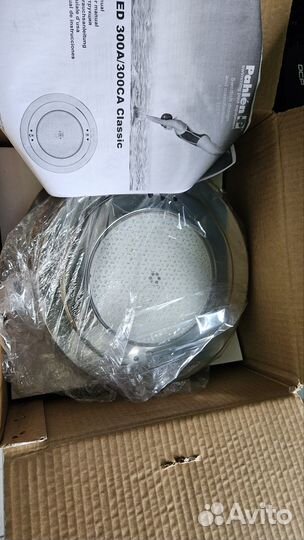 Прожектор для бассейна