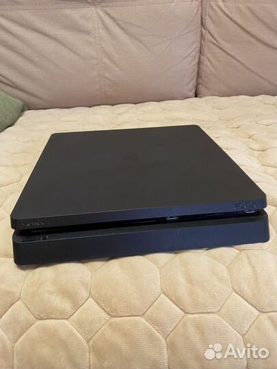 Sony PS4 slim 1tb
