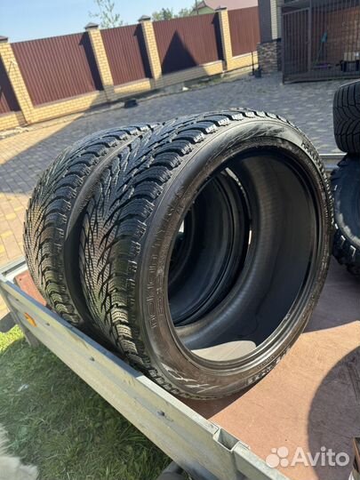 Nokian Tyres Hakkapeliitta R3 SUV 275/40 R21 204ZR