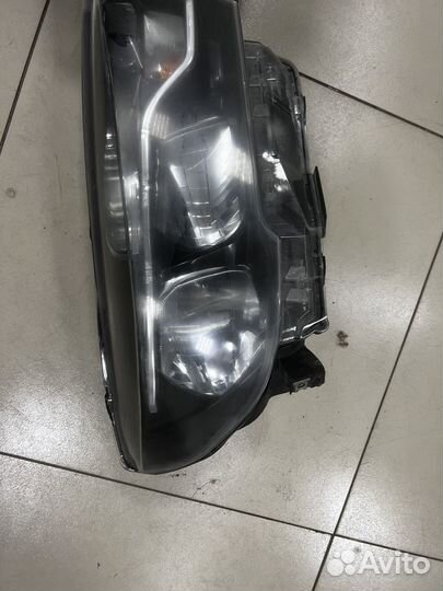 Фары от весты