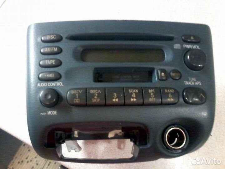 Магнитола Toyota 2 DIN 178x100 мм