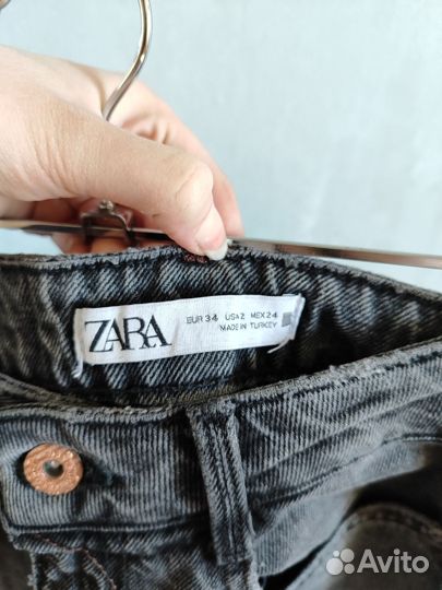 Джинсы Zara mom женские 42