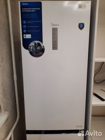 Холодильник новый