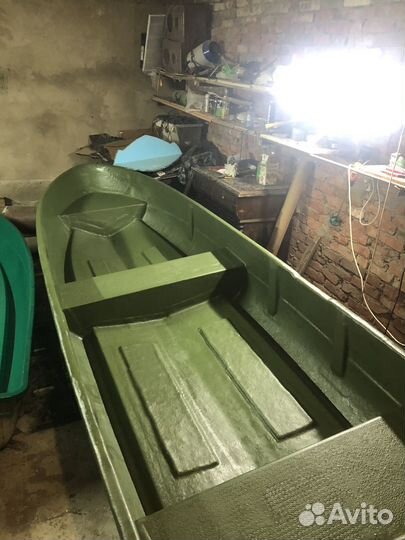 Новая лодка 4 метра стеклопластик