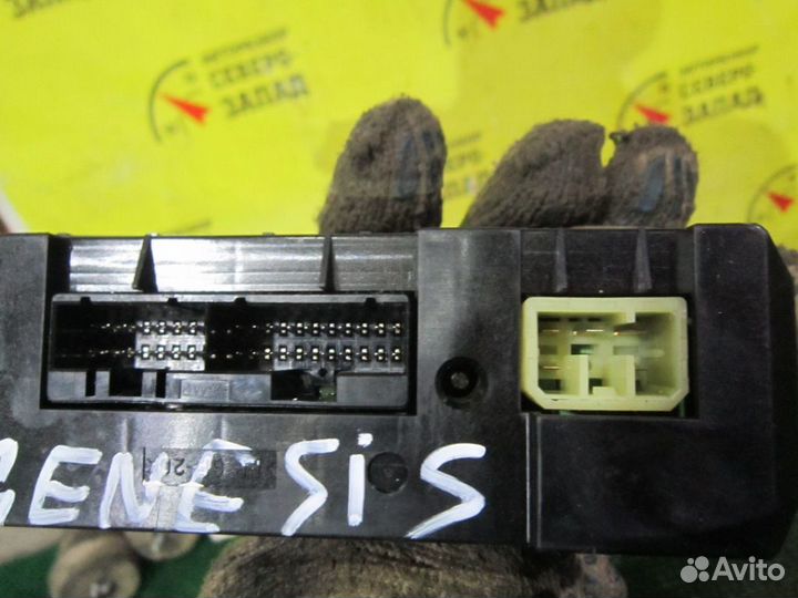 Hyundai genesis Блок управления стеклоподъемниками
