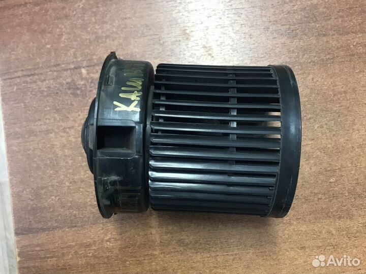 Вентилятор отопителя Nissan X-Trail T32,Qashka J11