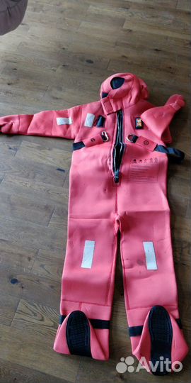 Гидрокостюм