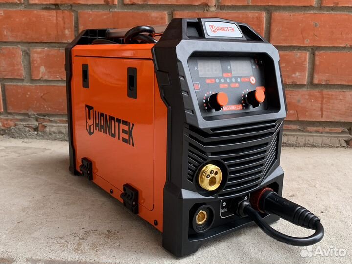 Сварочный полуавтомат handtek - 220