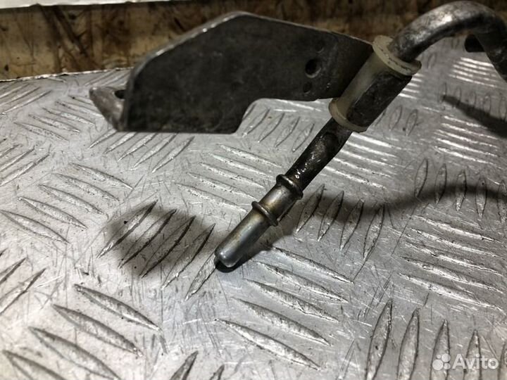 Рейка топливная рампа Nissan Tiida c11